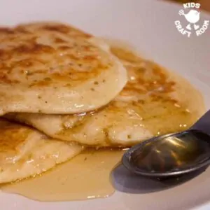 Make delicious American style pancakes.