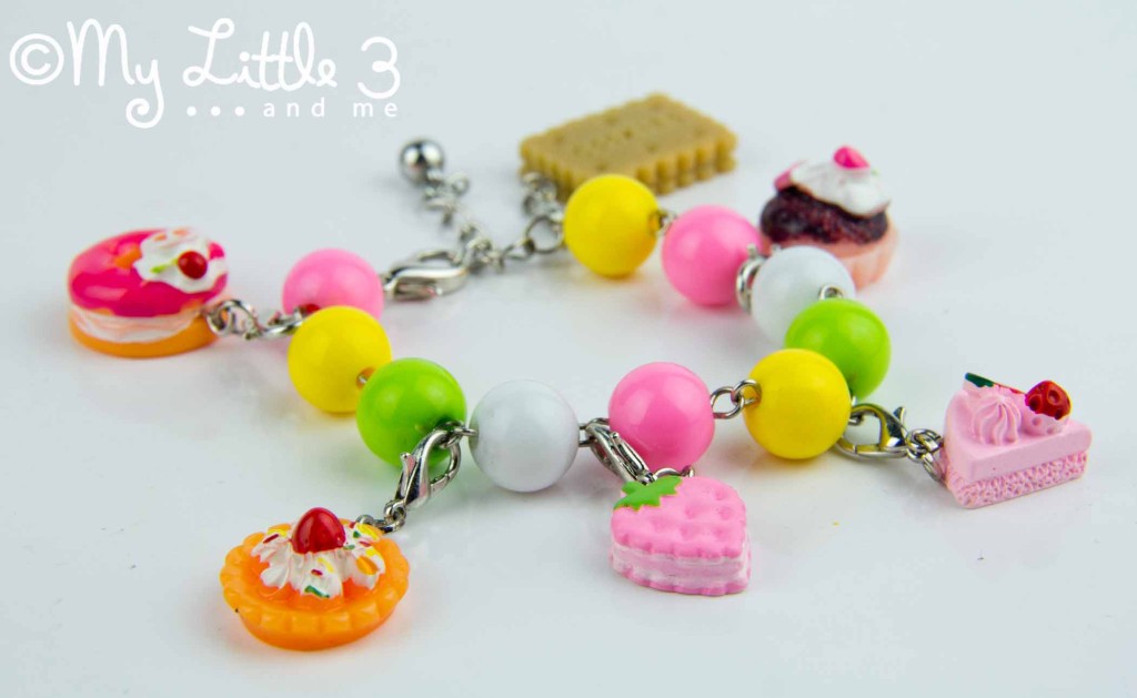 Children's super cute bracelet and charms set giveaway via My Little 3 and Me.