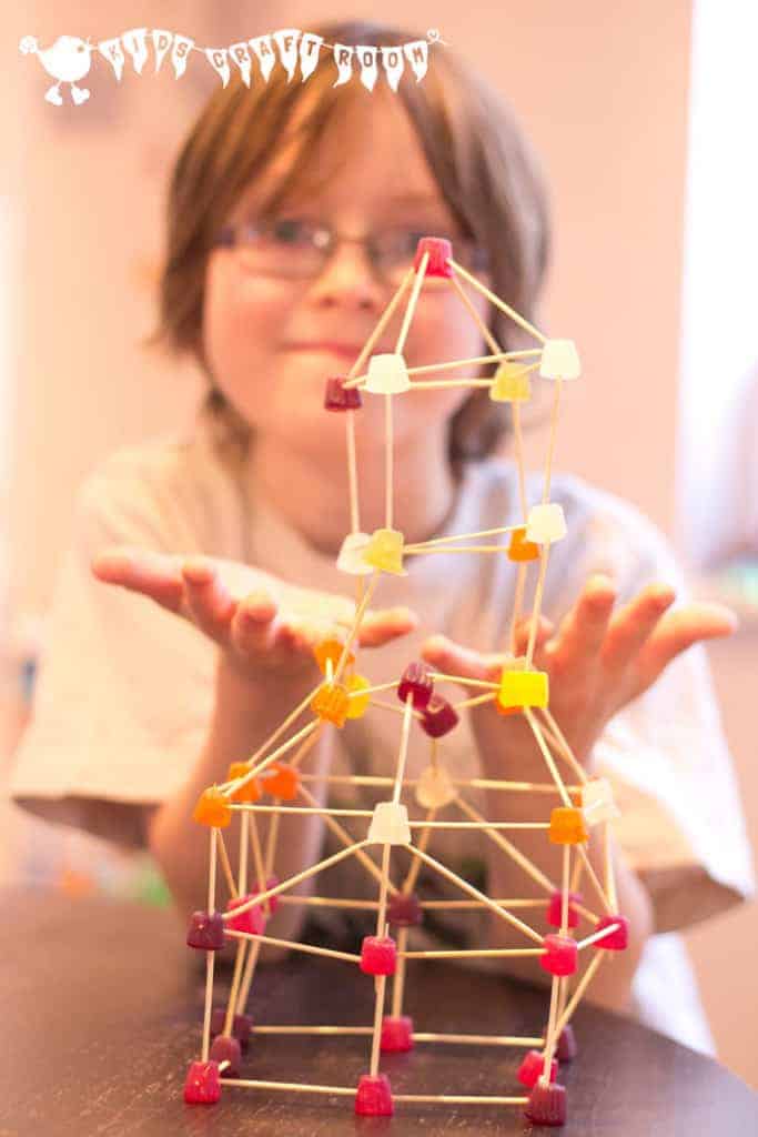 STEM FUN - Build it high, build it low, and pop a few in your mouth as you go! Serious 3D fun for kids!