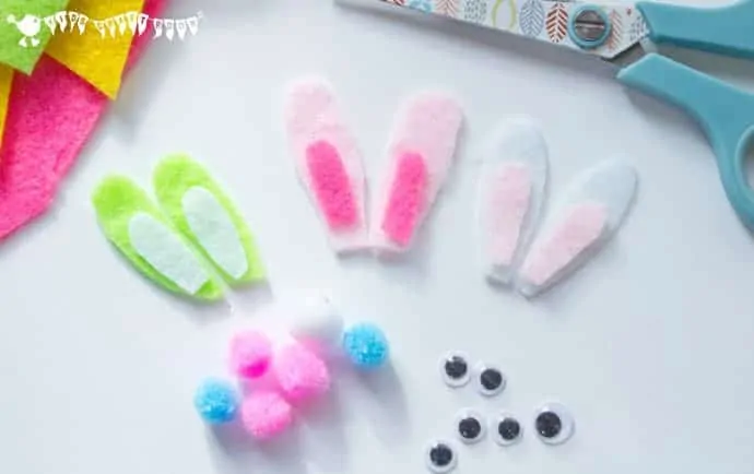 Making-Ears-For-Bunny-Rabbit-Finger-Puppets