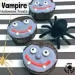 EASY VAMPIRE HALLOWEEN TREATS - a simple Halloween recipe kids will love to make. Fun Halloween food for your little monsters to get their fangs into! A Halloween craft you can eat!