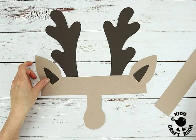 Printable Reindeer Antlers Hat step 3.