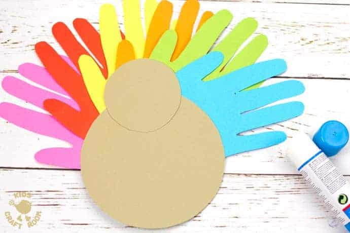 Thanksgiving Handprint Turkey Puppets step 5.