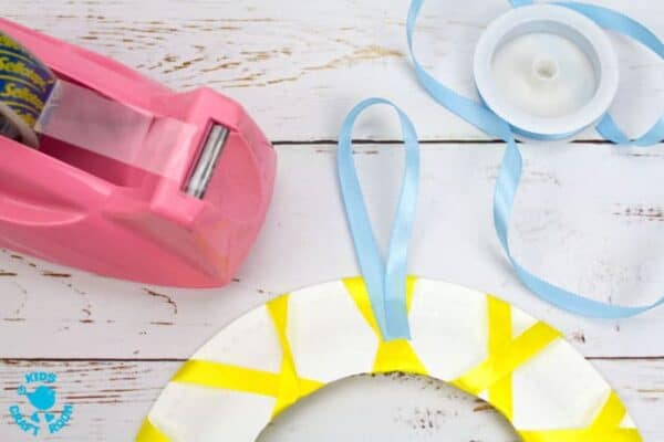 Easy Peasy Paper Plate Easter Wreath - Kids Craft Room
