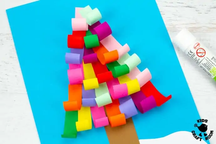 Curled Paper Christmas Tree Craft step 7.