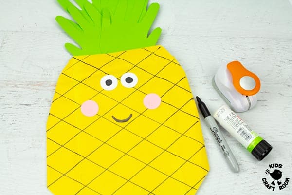 Pineapple Paper Bag Puppet step 8.