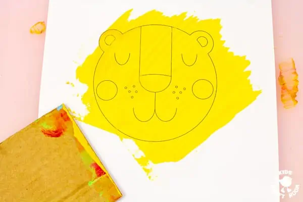 Scrape Painted Lion Craft step 4.