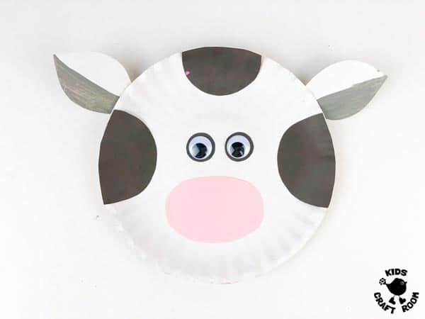 Paper Plate Cow Craft step 5.