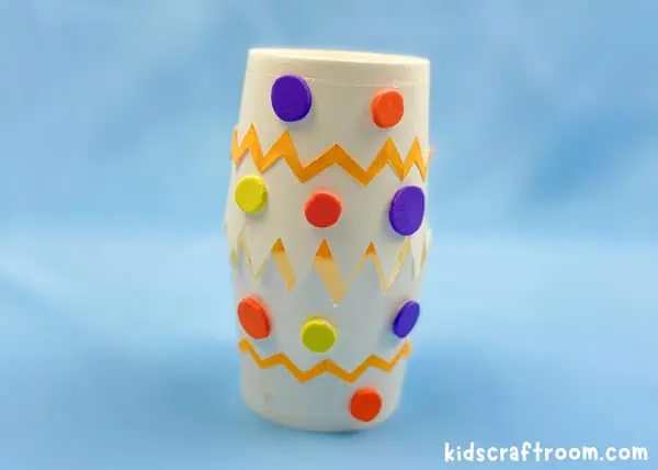 A complete Hatching Easter Chick Craft where the egg is closed, hiding the chick inside.