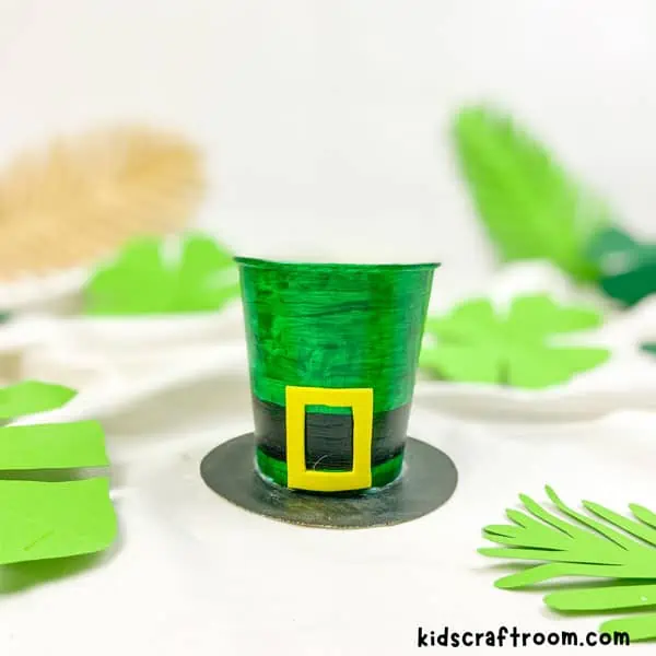 St Patrick's Day Leprechaun Hat step 6.