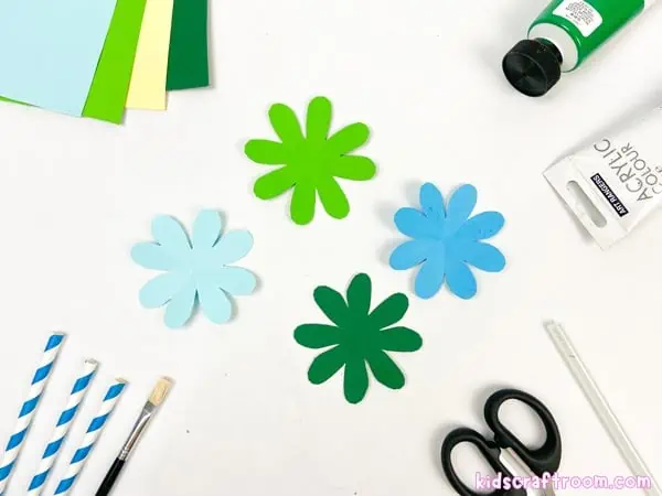 Step 4 - Earth Day Flower Craft.