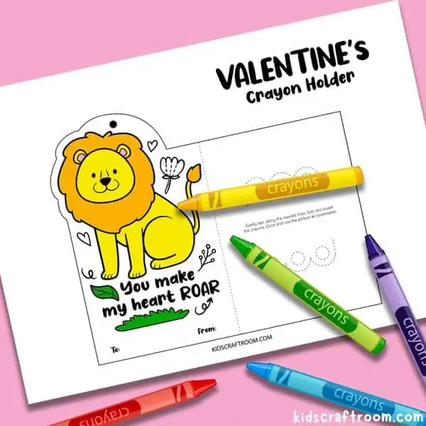 A close up of a free printable coloring card crayon holder featuring a lion.